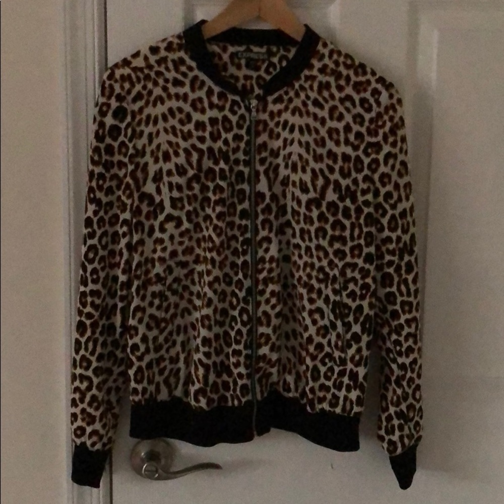 EXPRESS Jacket
